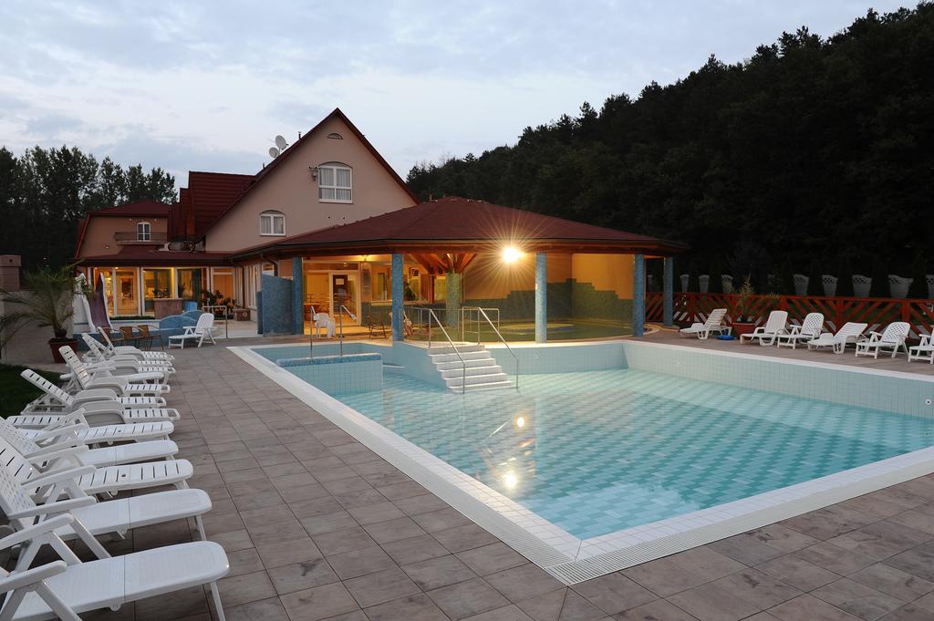 Thermal Park Hotel Егерсалок Екстер'єр фото