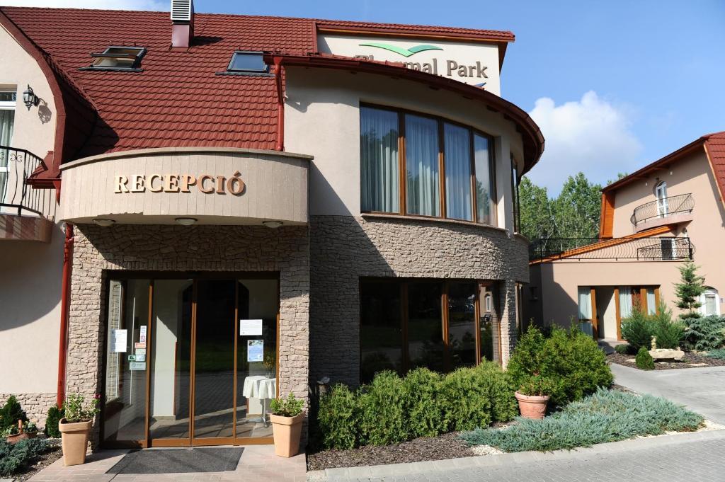 Thermal Park Hotel Егерсалок Екстер'єр фото
